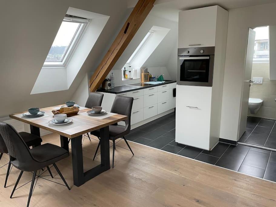 Gemuetliche & Zentrale Wohnung In Der Stadt Zuerich Eksteriør bilde